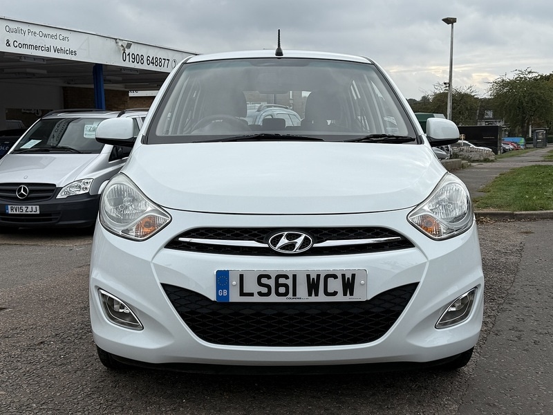 Used Hyundai i10 2011 for sale - 76106313: Photo 2