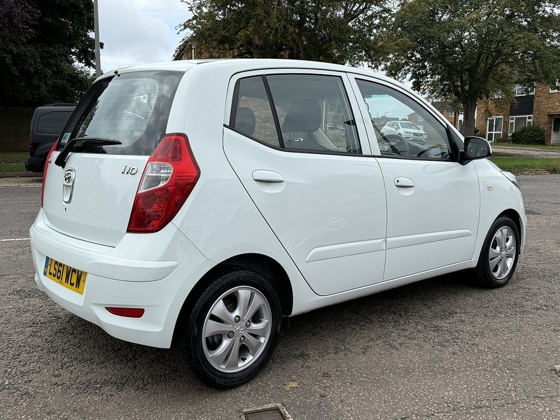 Used Hyundai i10 2011 for sale - 76106313: Photo 6