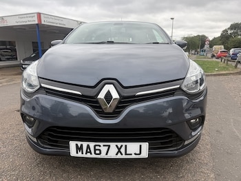 Used Renault Clio 2017 for sale - 75405583: Photo