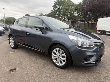 Used Renault Clio 2017 for sale - 75405583: Photo