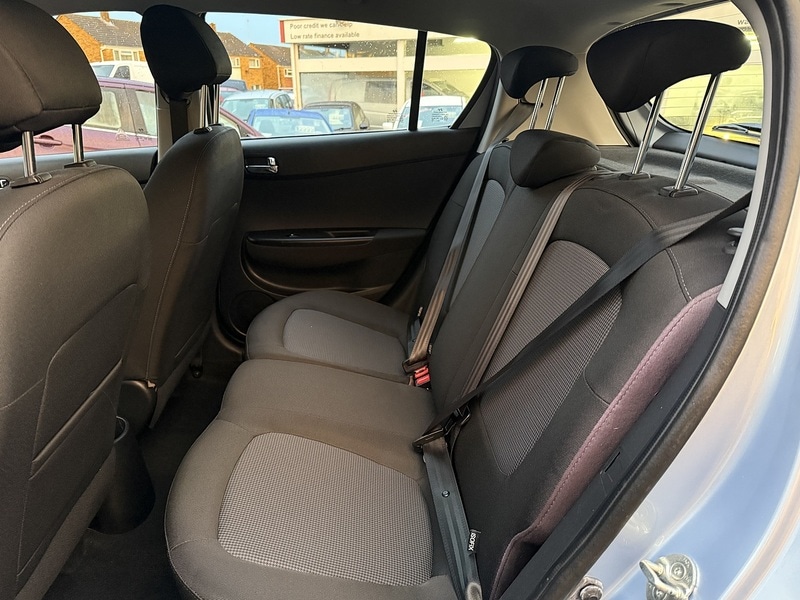 Used Hyundai i20 2014 for sale - 76821262: Photo 13