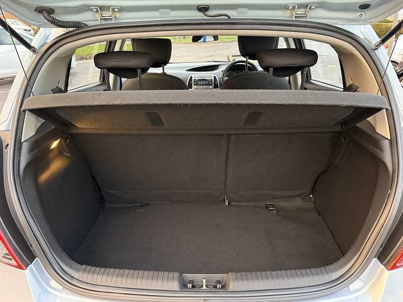 Used Hyundai i20 2014 for sale - 76821262: Photo 14