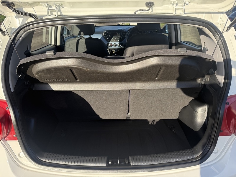 Used Hyundai i10 2014 for sale - 77227947: Photo 13