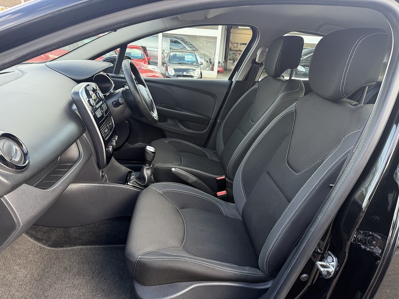 Used Renault Clio for sale - 77990166: Photo 11