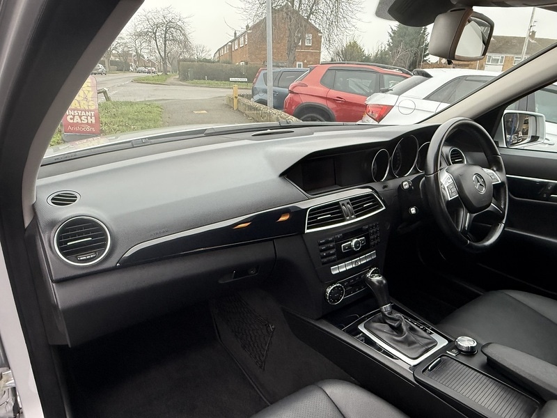 Used Mercedes-Benz C Class 2012 for sale - 77394964: Photo 13