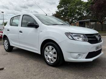 Used Dacia Sandero 2014 for sale - 74626169: Photo