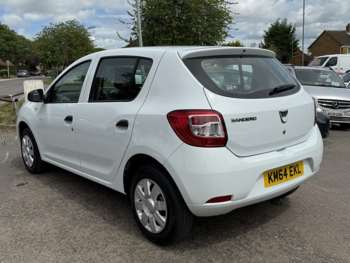 Used Dacia Sandero 2014 for sale - 74626169: Photo