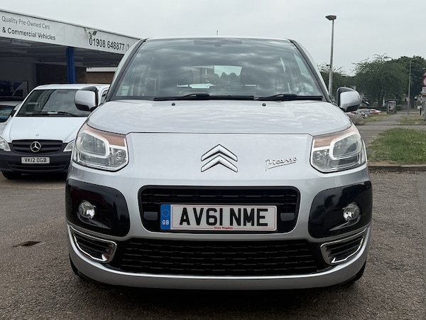 Used Citroen C3 Picasso 2011 for sale - 74954740: Photo 2