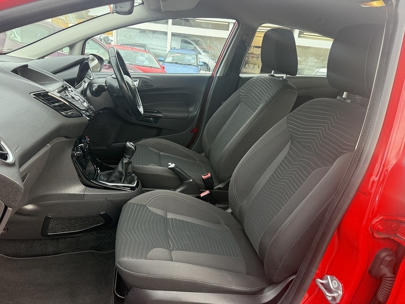 Used Ford Fiesta 2016 for sale - 76924015: Photo 12
