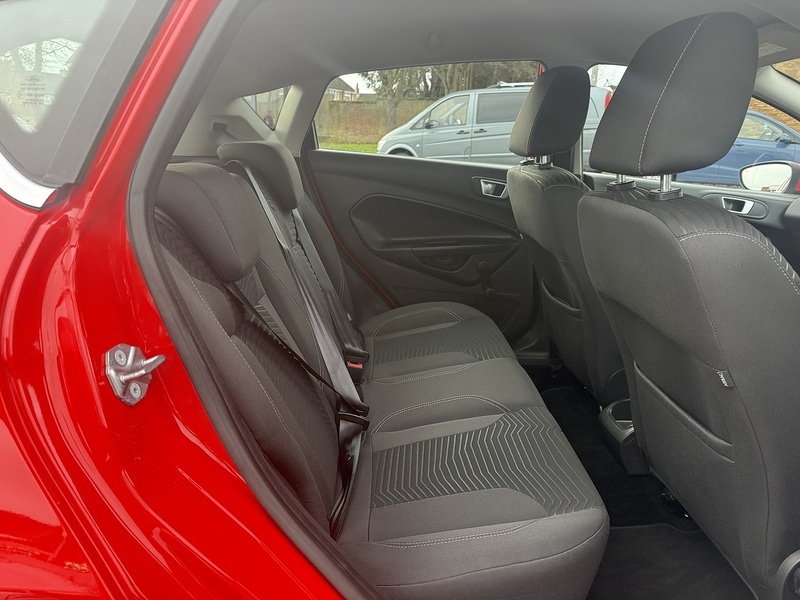 Used Ford Fiesta 2016 for sale - 76924015: Photo 9
