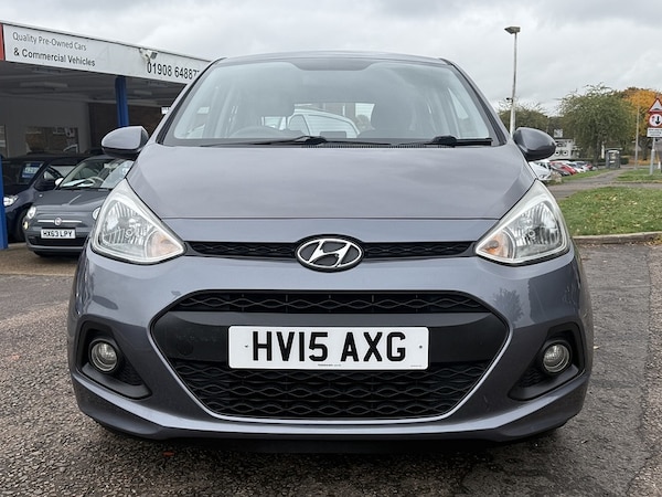 Used Hyundai i10 2015 for sale - 76236273: Photo 2