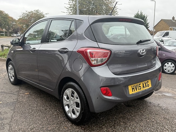 Used Hyundai i10 2015 for sale - 76236273: Photo 4