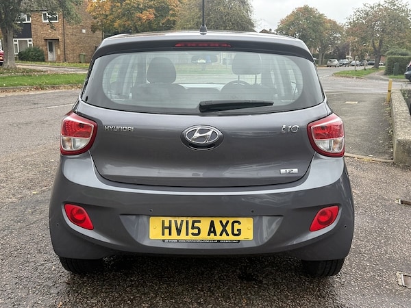 Used Hyundai i10 2015 for sale - 76236273: Photo 5