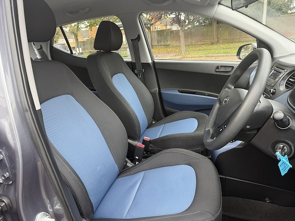 Used Hyundai i10 2015 for sale - 76236273: Photo 8