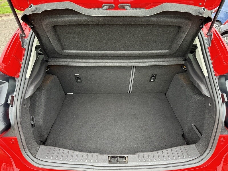 Used Ford Focus 2014 for sale - 77906039: Photo 14