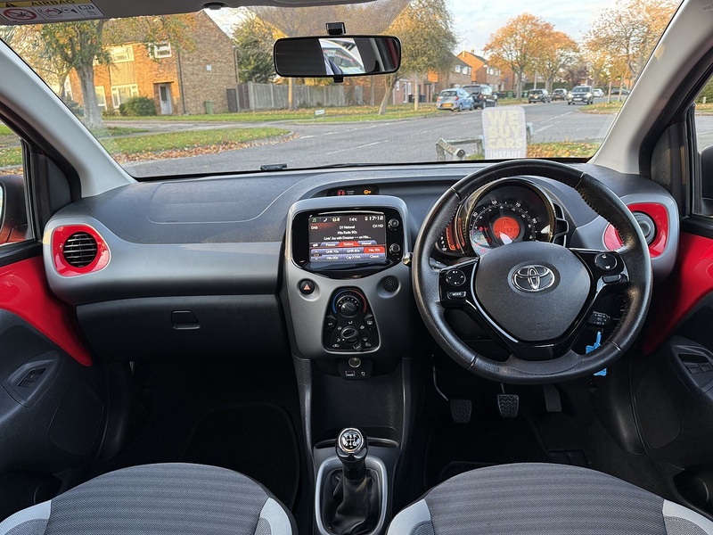 Used Toyota AYGO 2018 for sale - 76368276: Photo 10