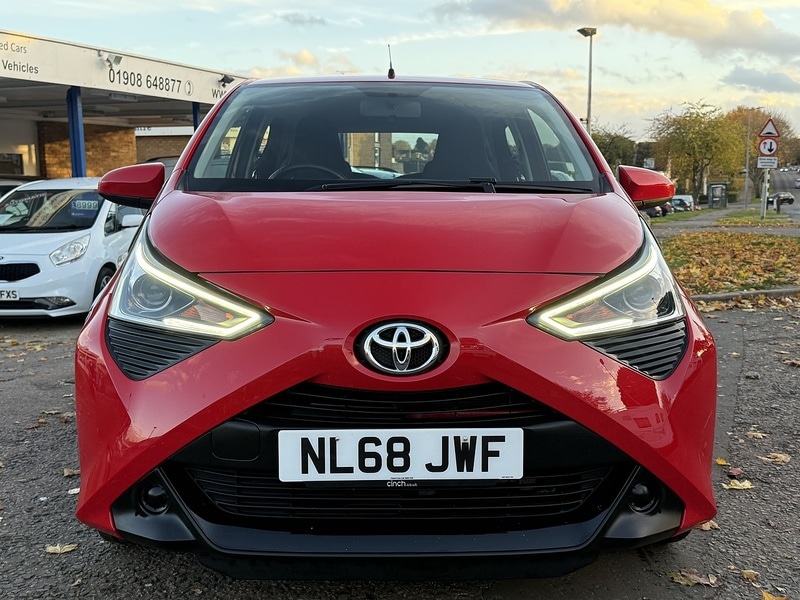 Used Toyota AYGO 2018 for sale - 76368276: Photo 2