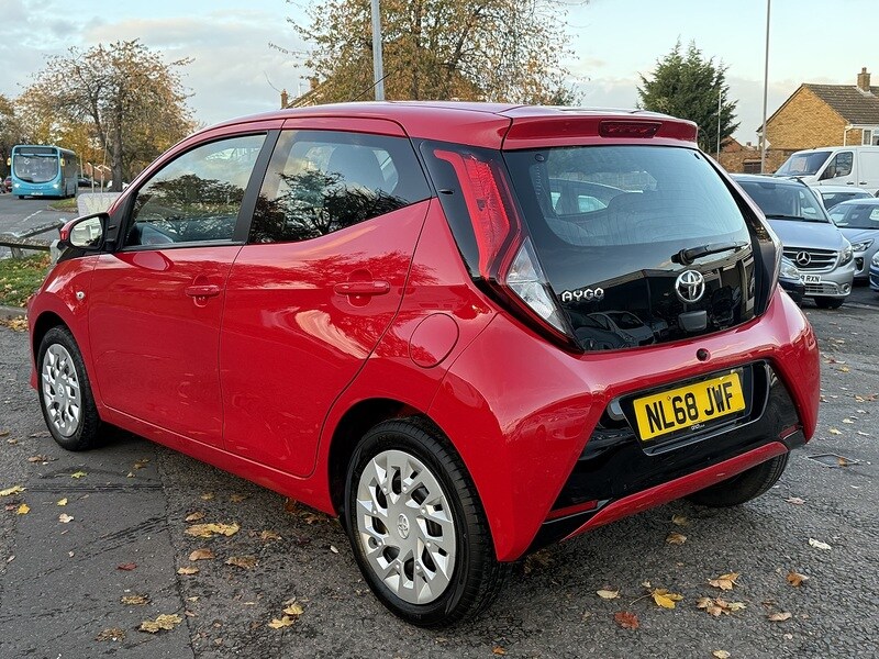 Used Toyota AYGO 2018 for sale - 76368276: Photo 6