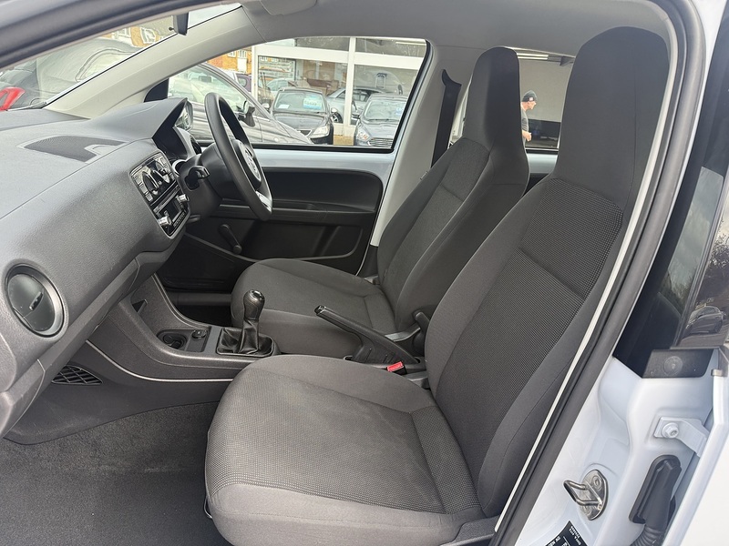 Used Volkswagen up! 2013 for sale - 78083684: Photo 11