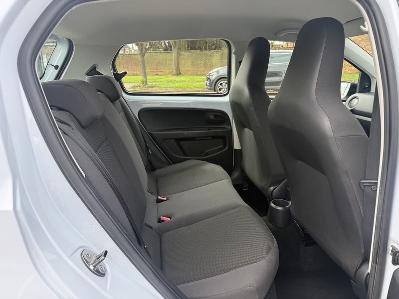 Used Volkswagen up! 2013 for sale - 78083684: Photo 9