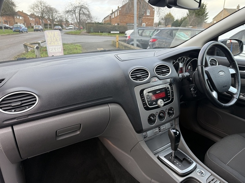 Used Ford Focus 2010 for sale - 77172744: Photo 11