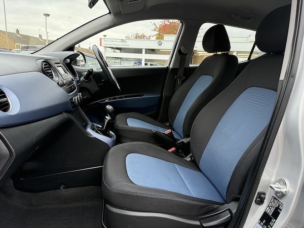 Used Hyundai i10 2015 for sale - 76236276: Photo 11