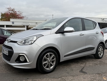 2015 - Premium 5-Door