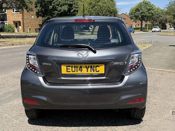 Used Toyota Yaris 2014 for sale - 75123138: Photo 5