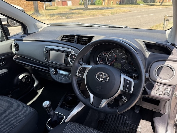 Used Toyota Yaris 2014 for sale - 75123138: Photo 7