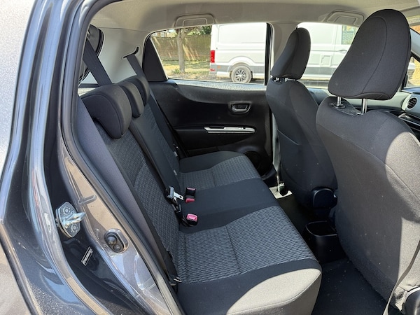 Used Toyota Yaris 2014 for sale - 75123138: Photo 9