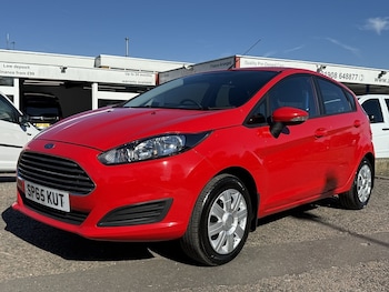 Used Ford Fiesta 2015 for sale - 78955917: Photo