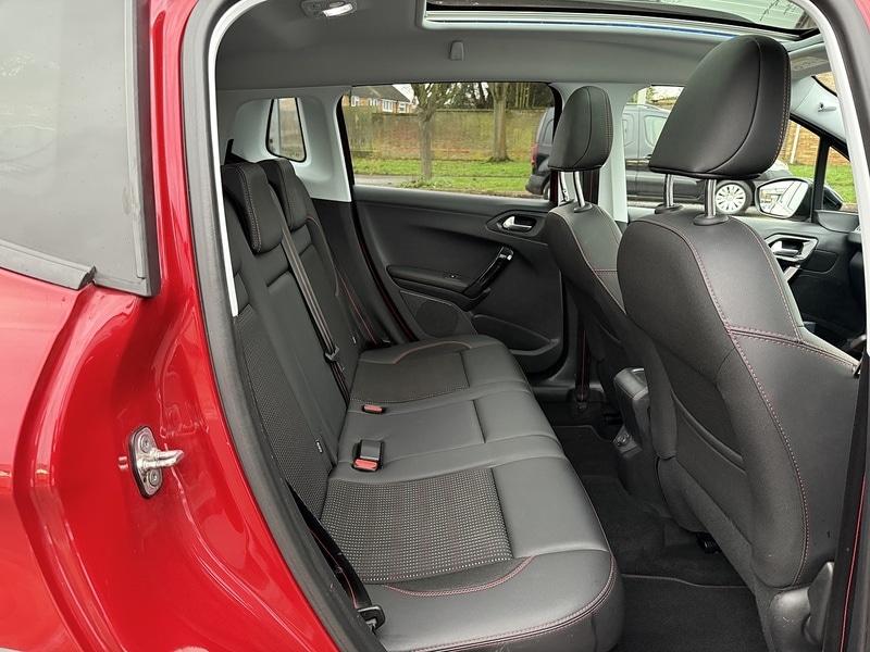 Used Peugeot 2008 2017 for sale - 77409175: Photo 10