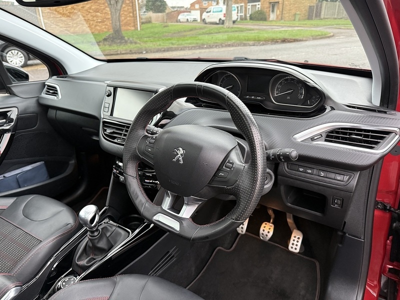 Used Peugeot 2008 2017 for sale - 77409175: Photo 7