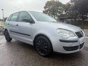 Used Volkswagen Polo 2008 for sale - 76220322: Photo