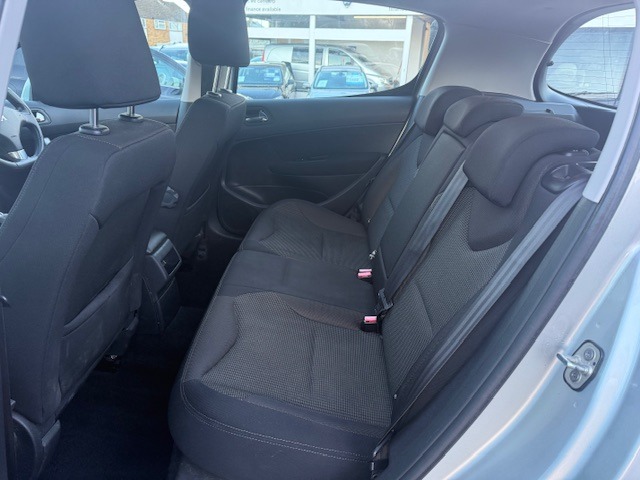 Used Peugeot 308 2013 for sale - 77877630: Photo 12