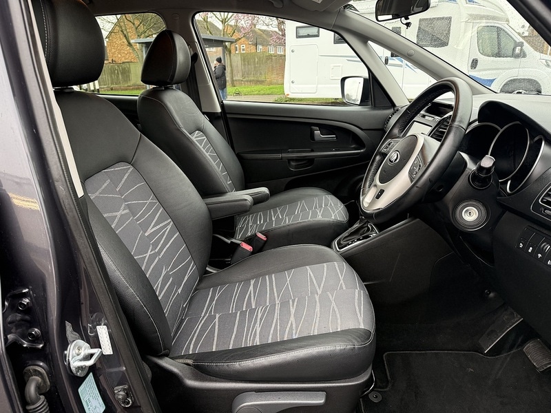 Used Kia Venga 2017 for sale - 77781118: Photo 8