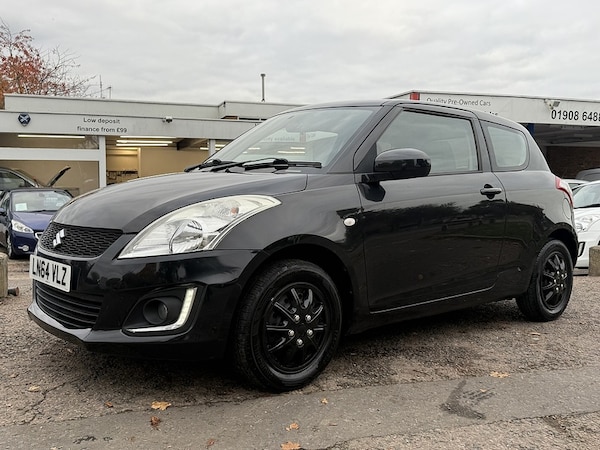 Used Suzuki Swift 2014 for sale - 76320165: Photo 1
