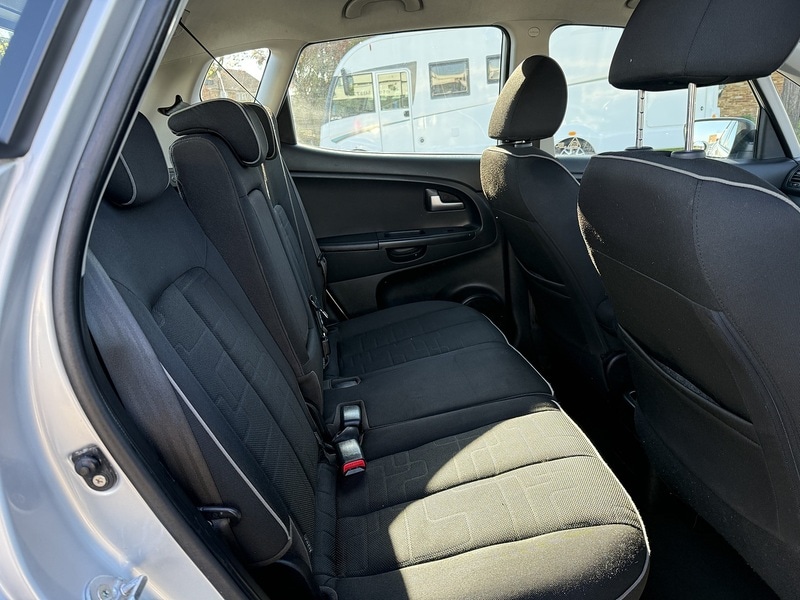 Used Kia Venga 2012 for sale - 78111479: Photo 9