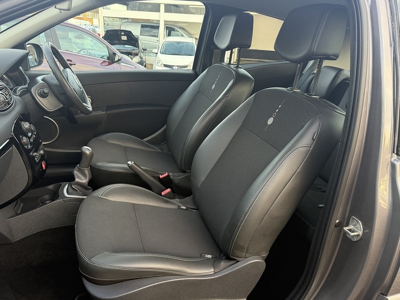 Used Renault Clio 2012 for sale - 76655523: Photo 12