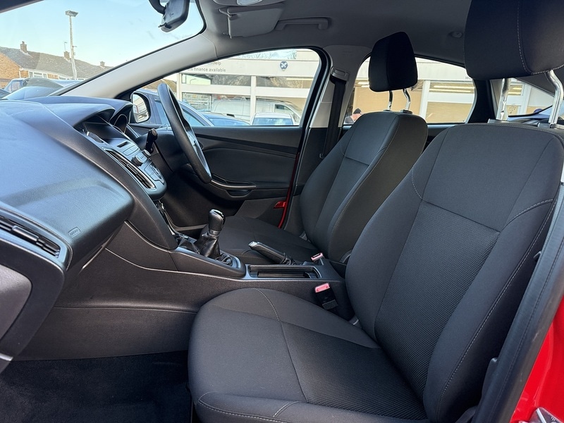 Used Ford Focus 2015 for sale - 77263985: Photo 10