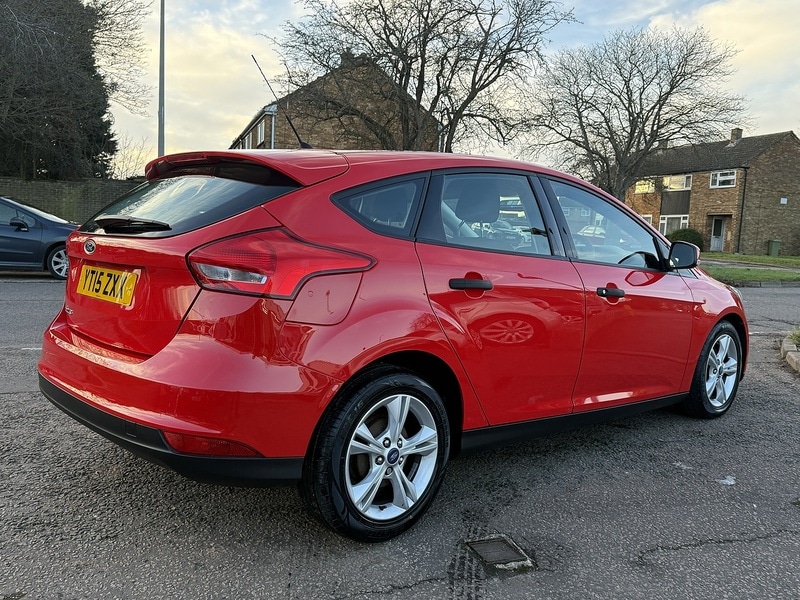 Used Ford Focus 2015 for sale - 77263985: Photo 2