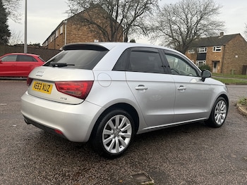 Used Audi A1 2013 for sale - 76924017: Photo