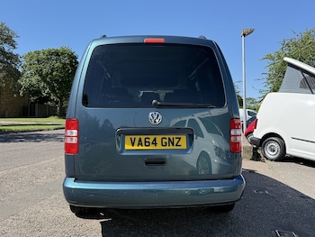 Used Volkswagen Caddy Maxi 2015 for sale - 78944117: Photo
