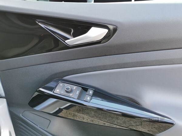 Used Volkswagen ID.4 2022 for sale - 75682373: Photo 12