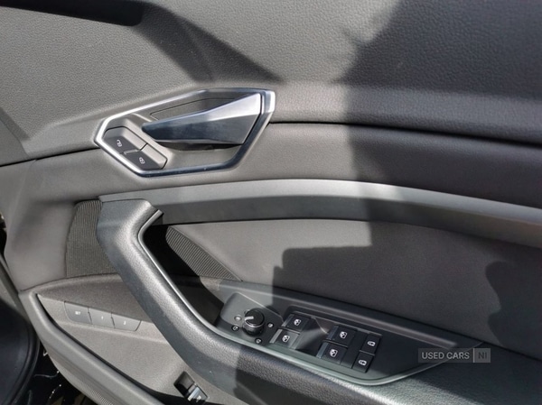 Used Audi e-tron 2022 for sale - 76702849: Photo 12
