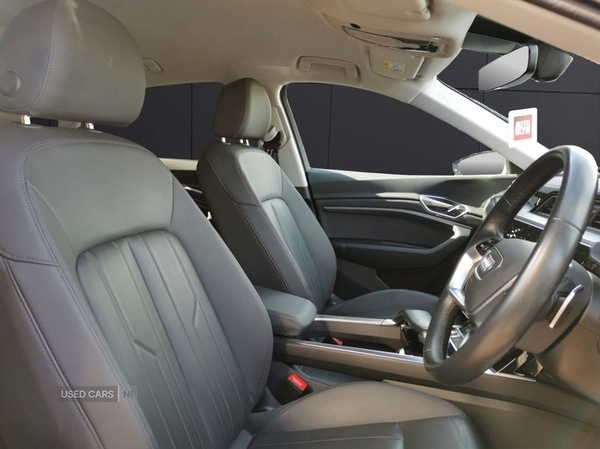 Used Audi e-tron 2022 for sale - 76702849: Photo 9