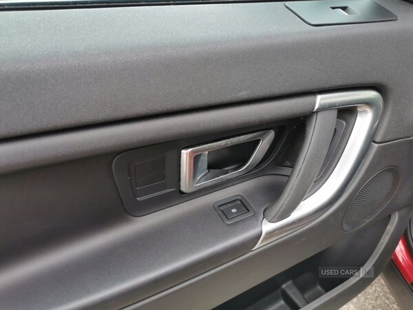 Used Land Rover Discovery Sport 2016 for sale - 76702895: Photo 17