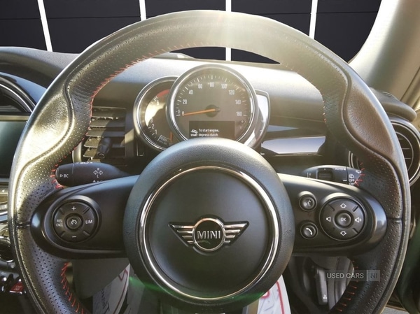 Used MINI Hatch 2019 for sale - 77021456: Photo 11