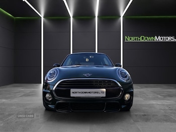 Used MINI Hatch 2019 for sale - 77021456: Photo
