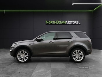 Used Land Rover Discovery Sport 2018 for sale - 79085277: Photo